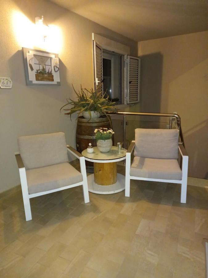 L'Angolo Di Ari Vaiano  Exterior foto